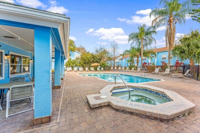 Building Photo - 5095 Siesta Lago Dr