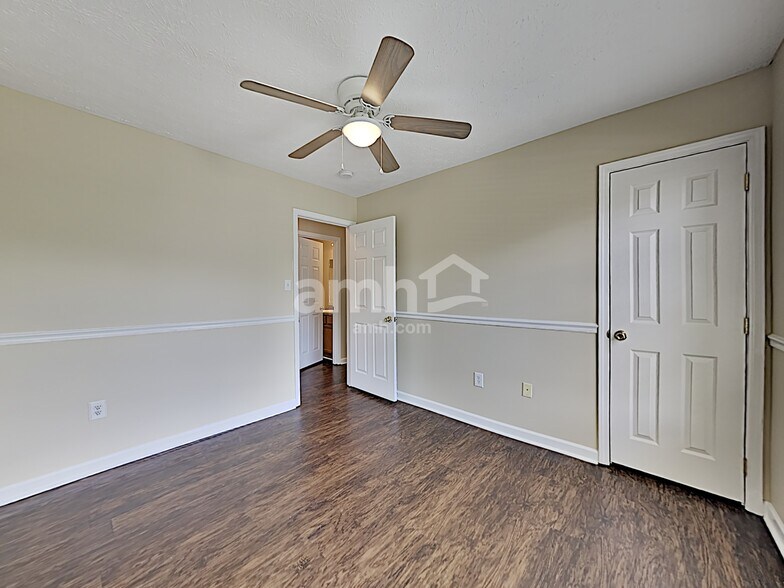 Building Photo - 7718 Edith Keeler Ln