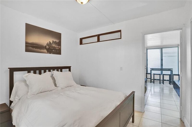 Building Photo - 1400 Pennsylvania Ave