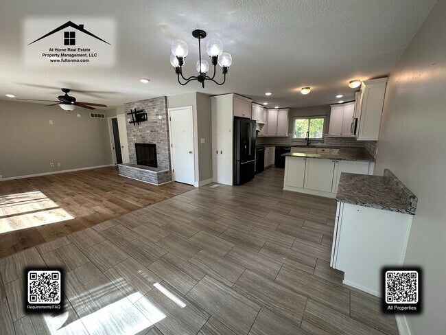 Building Photo - 402 Douglas Blvd