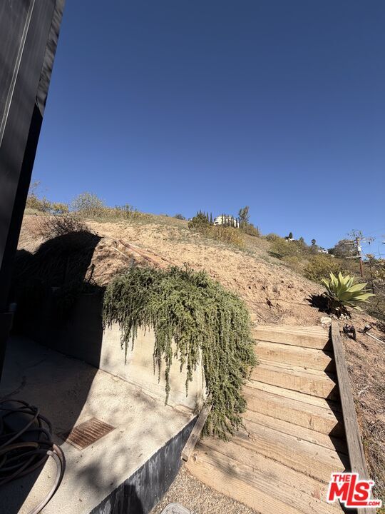 Building Photo - 4517 Cleland Ave