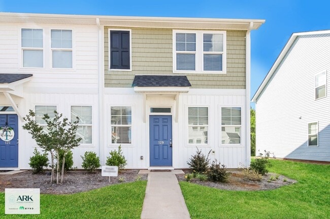 Building Photo - 137 Vly Crk Dr
