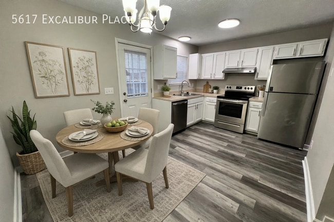 Building Photo - 5617 Excalibur Pl