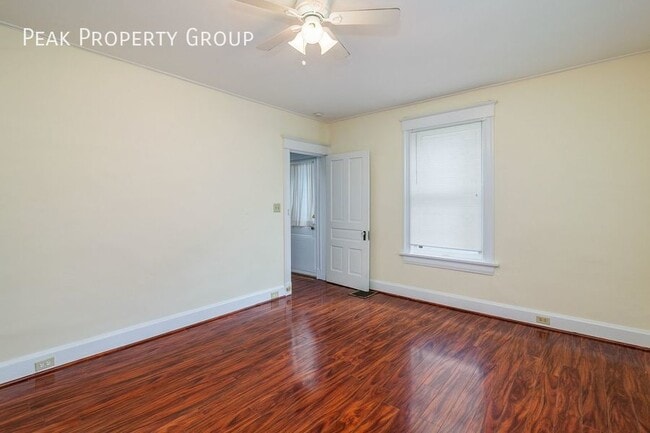 Building Photo - 3012 Marshall Ave