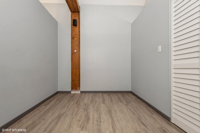 Building Photo - 1418 W Taylor St