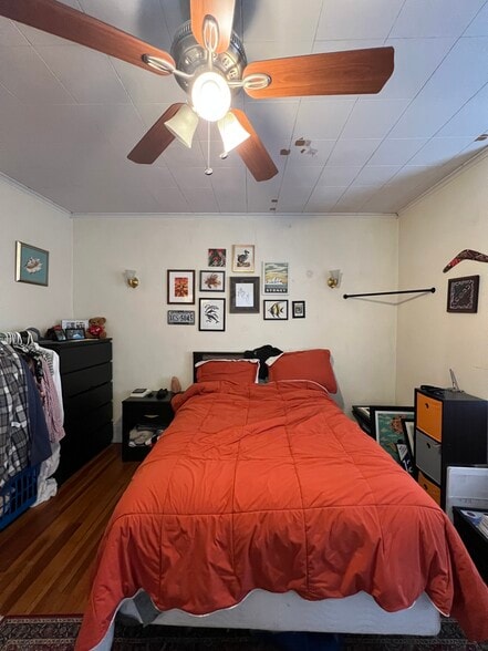 Building Photo - 12-14 Hancock St. Unit 1