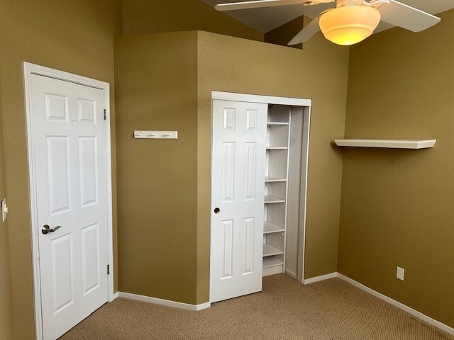 Building Photo - Lodi 4 Bedroom 3 Bathrom Home with a Pool