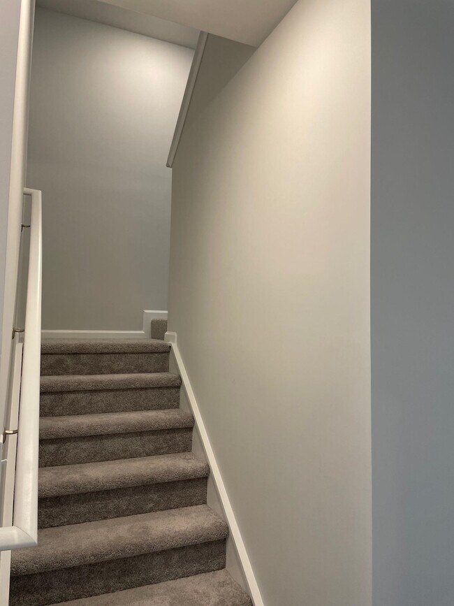 Building Photo - 125 Prather Park Dr