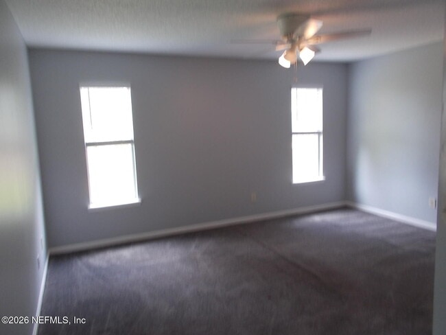 Building Photo - 7529 Falcon Trace Dr W