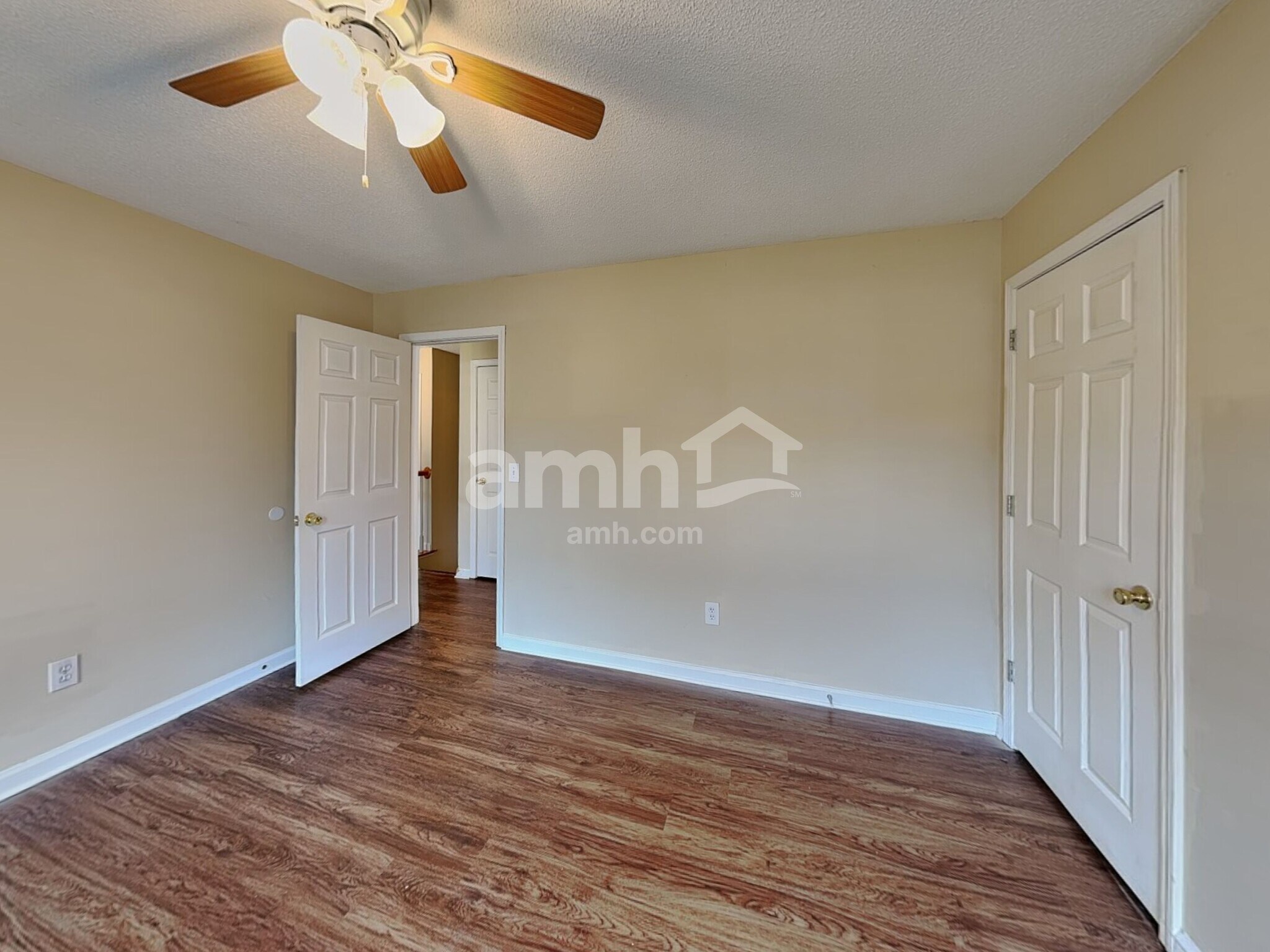 Building Photo - 1501 Jade Cove Dr