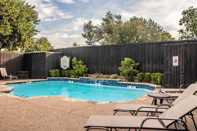 Building Photo - 2824 Minert St