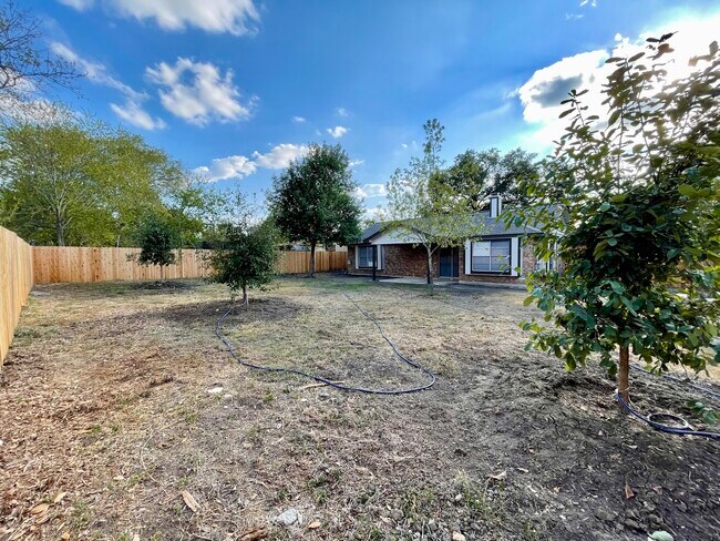 Building Photo - 13508 Fawnwood St