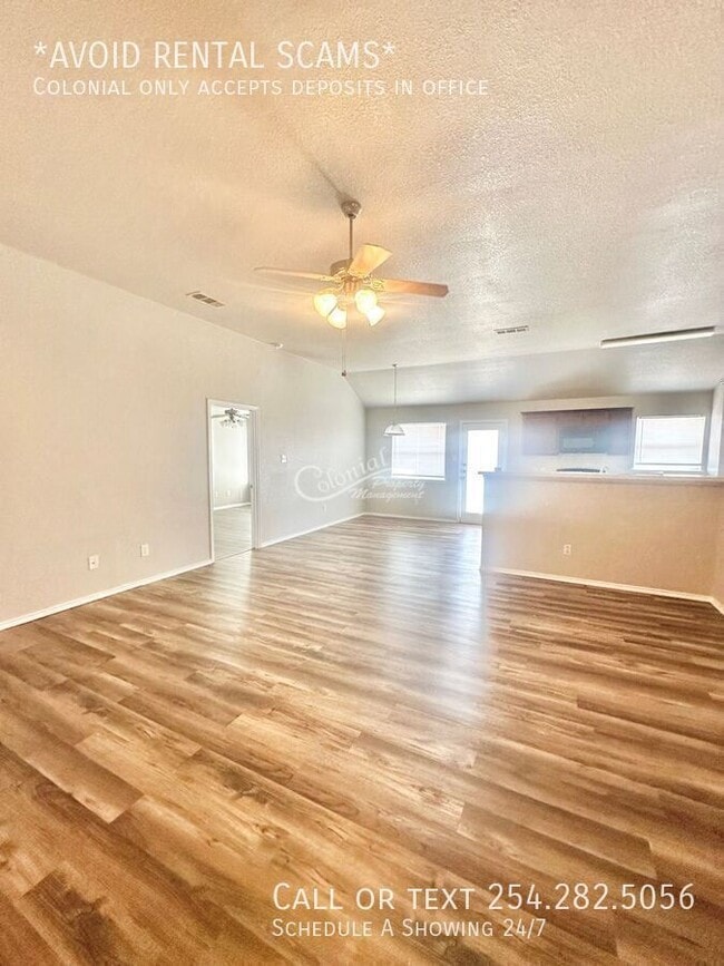 Building Photo - 304 Aries Ave