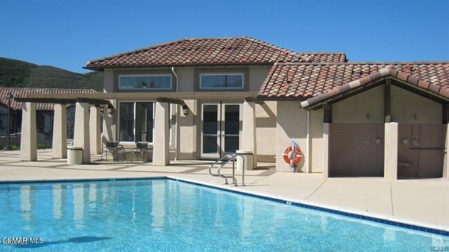 Building Photo - 115 Via Aldea