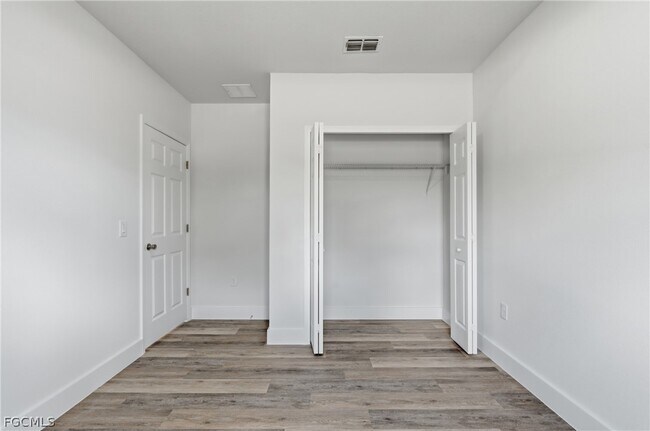 Building Photo - 325 Hermosa Ave