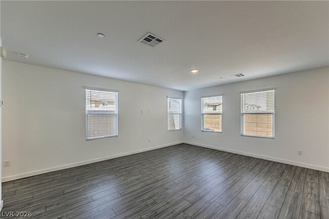 Building Photo - 776 Fallen Phoenix St