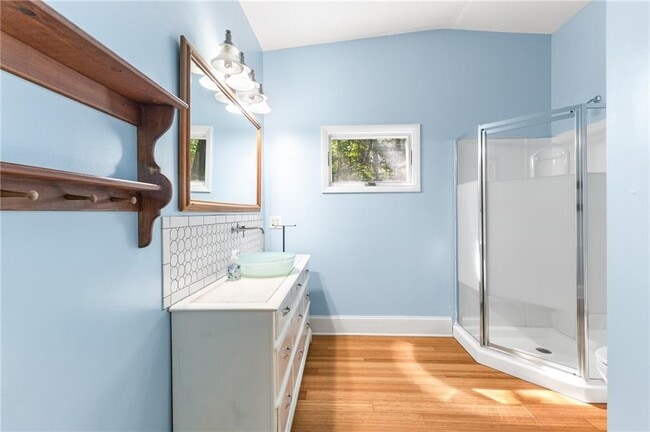 Building Photo - 6567 Tahiti Way