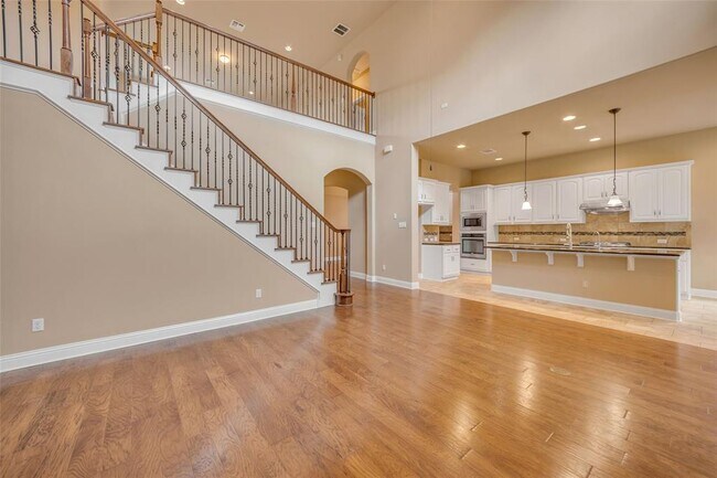 Building Photo - 10821 Crosbyton Ln