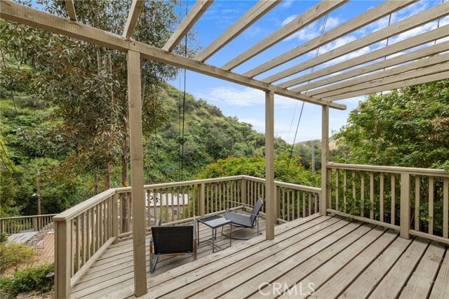 Building Photo - 721 Country Club Dr