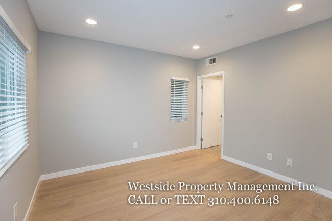 Building Photo - 6548 La Mirada Ave