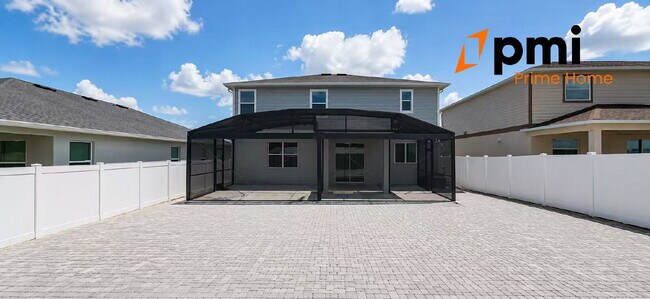Building Photo - Stunning 5?Bedroom Home with 3 Bathrooms Single Family House.