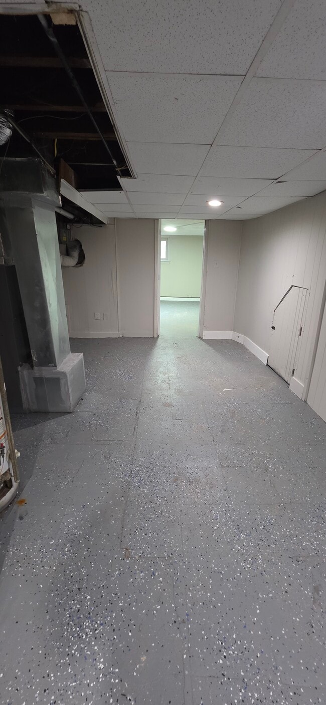 Building Photo - 2616 Mura St