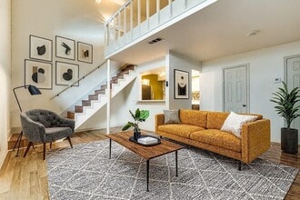 Building Photo - 3105 Wycliff Ave