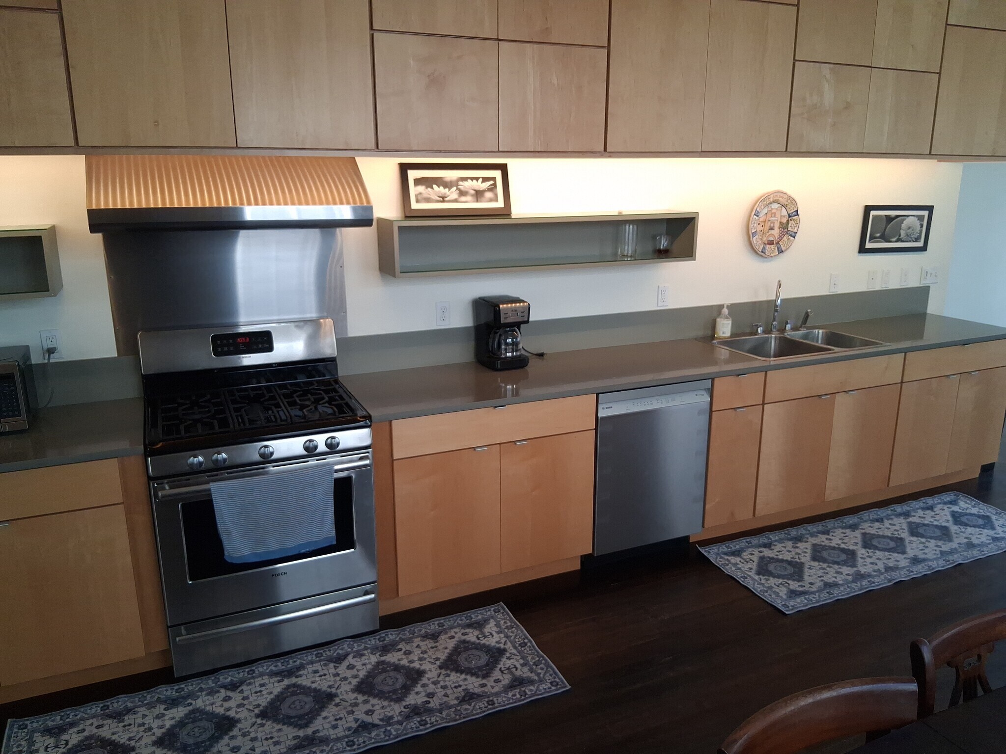 Building Photo - 6324 Annunciation St