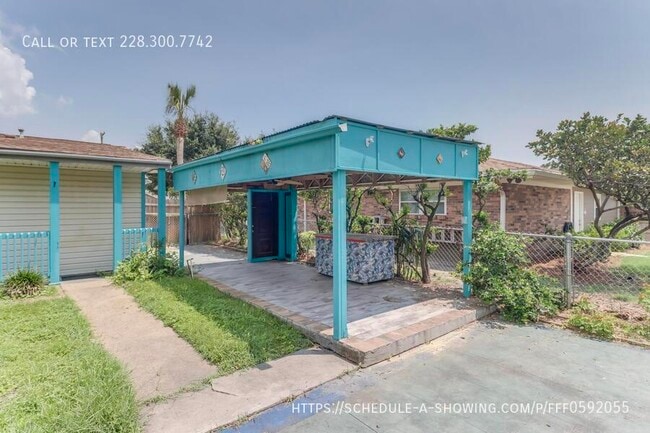 Building Photo - 139 Beachview Ave