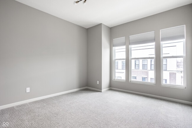 Building Photo - 9744 Junction Sta