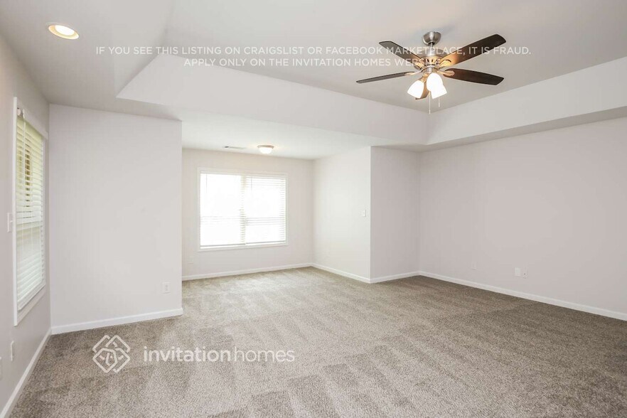 Building Photo - 532 Suwanee Oaks Dr NE
