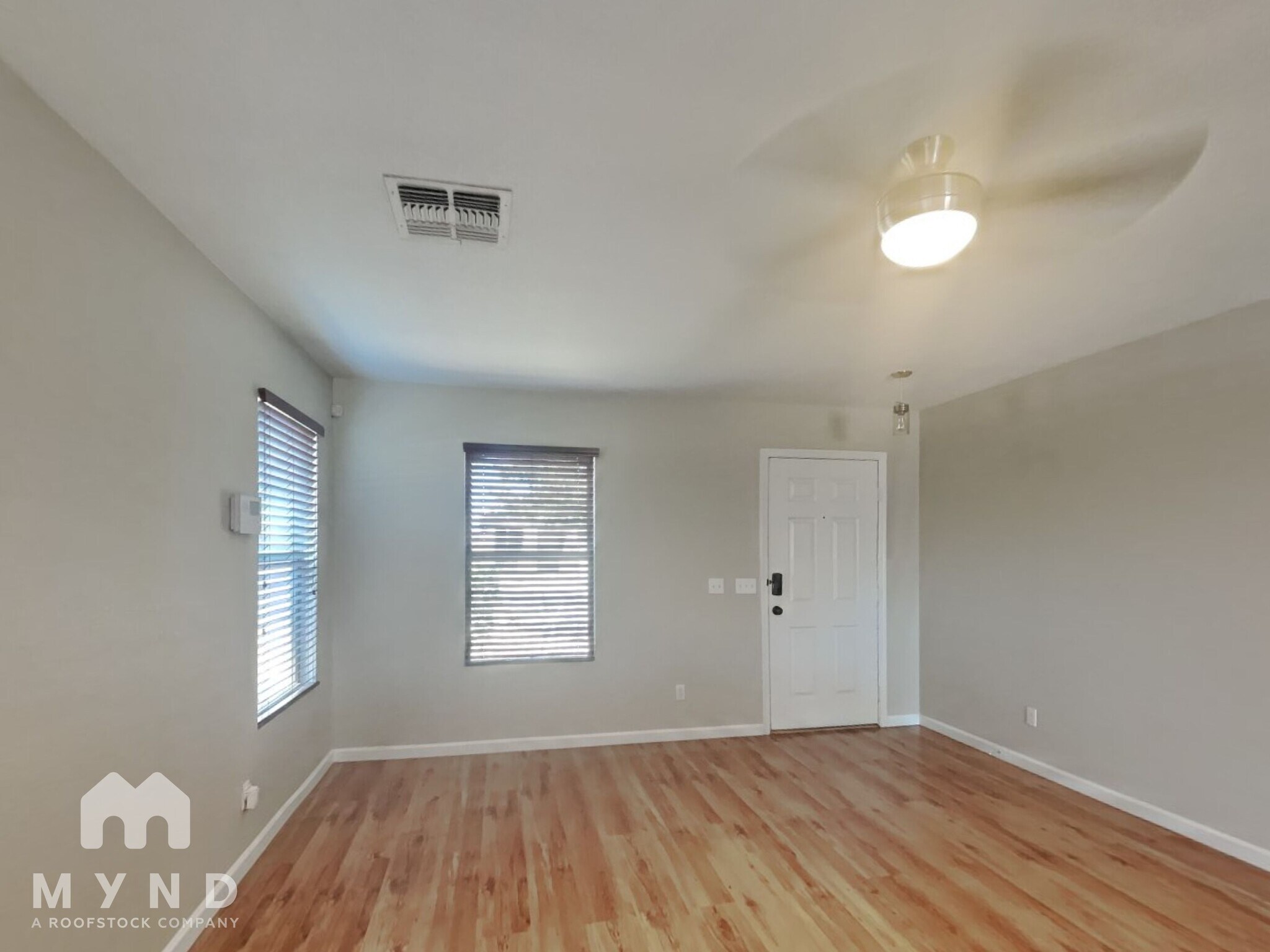 Building Photo - 669 W Silver Reef Ct