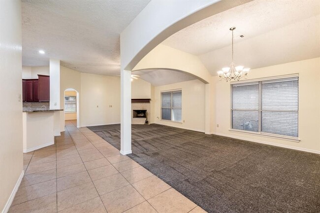 Building Photo - 10459 Parkside Dr