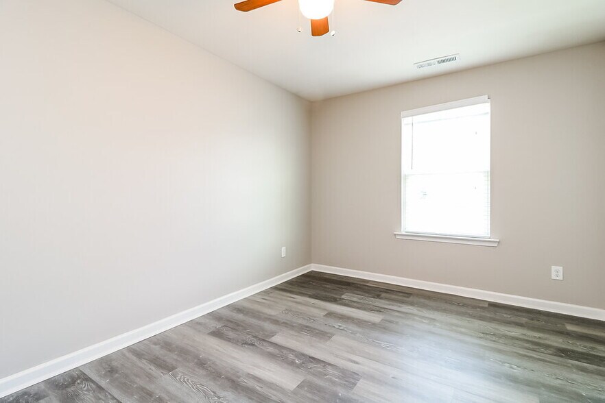 Building Photo - 232 Pamlico Dr
