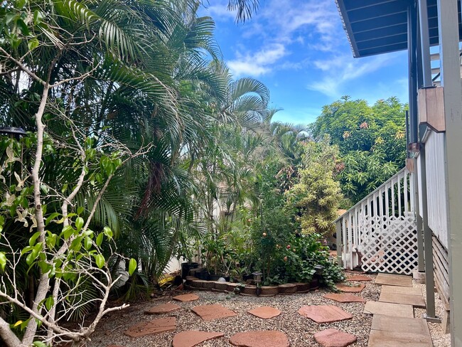 Building Photo - Beautiful fully furnished home in Kihei