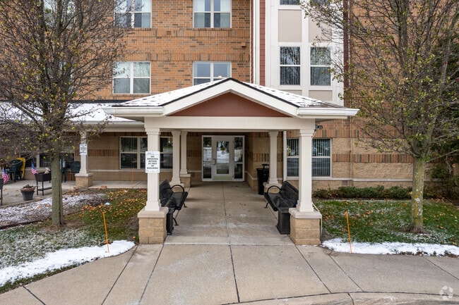 Entrance - Gratiot Woods Co-op