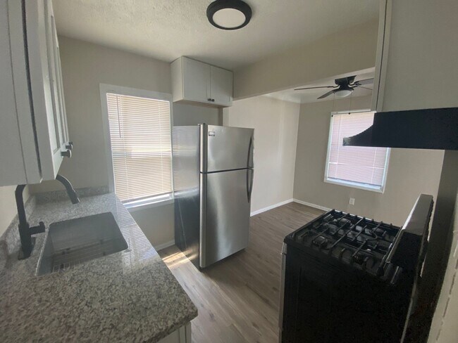 Building Photo - Renovated 3-Bedroom Home – We Welcome Sect...