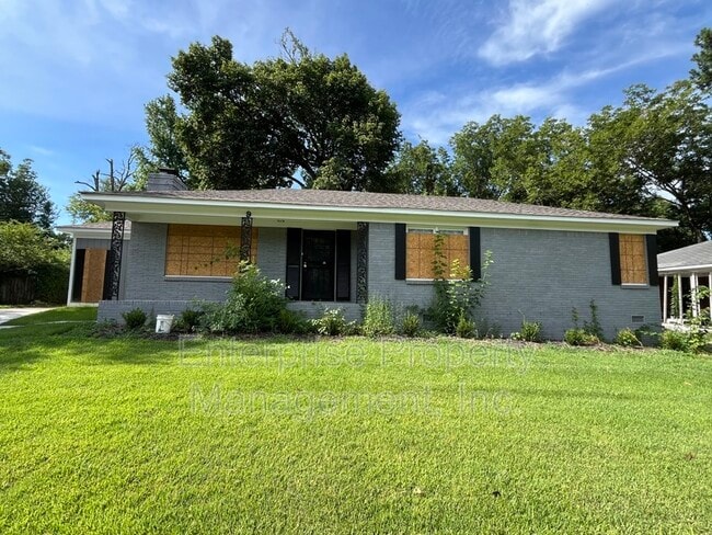 Primary Photo - 1699 Frayser Blvd