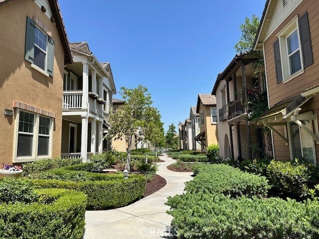 Building Photo - 15931 Moonflower Ave