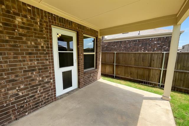 Building Photo - 7505 Paramount Dr
