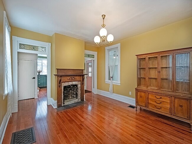 Building Photo - 130 Boroview Ave