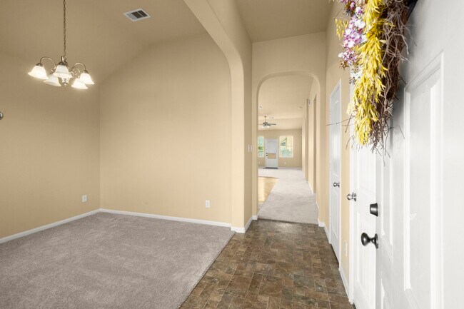 Building Photo - 2313 Shady Tree Ln