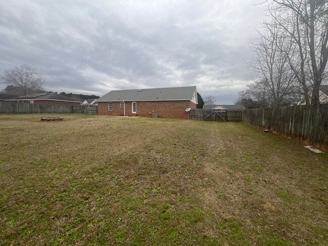 Building Photo - 4460 Maxie St