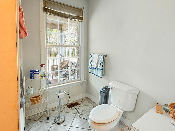 Building Photo - Build Equity While Leasing - Lease and Own...