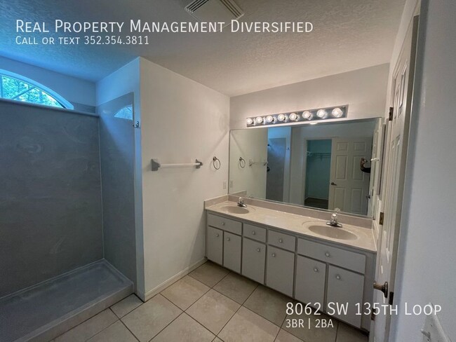 Building Photo - 8062 SW 135 Loop