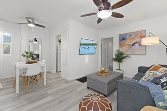 Building Photo - OCEAN BEACH APARTMENT! 1 BED/1 BATH ONLY $2,295/mo!