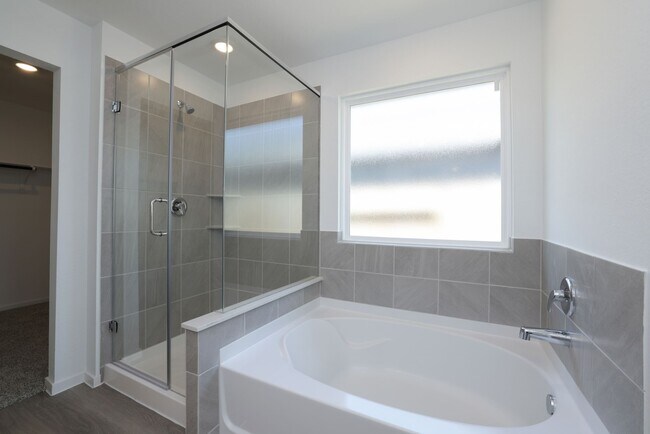 Building Photo - 40618 Balsam Run Ln