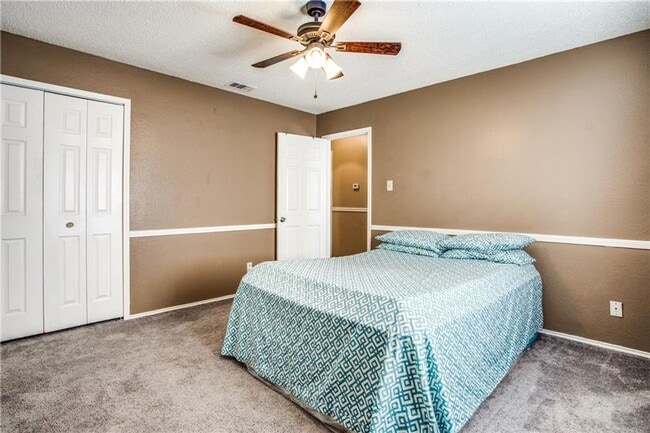 Building Photo - Beautiful Three Bedroom Home in Fort Worth!