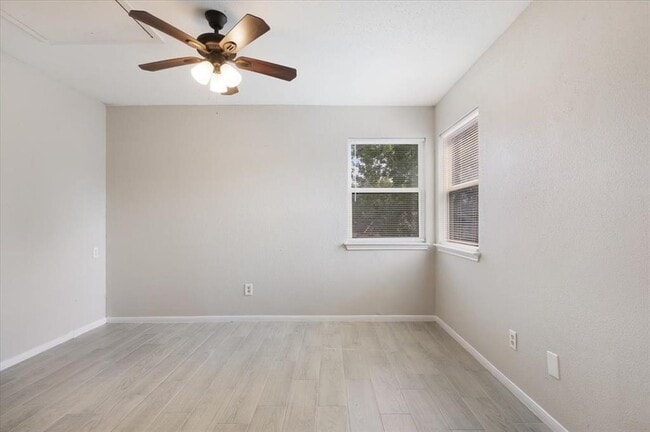 Building Photo - 10254 Bridgeland Ln