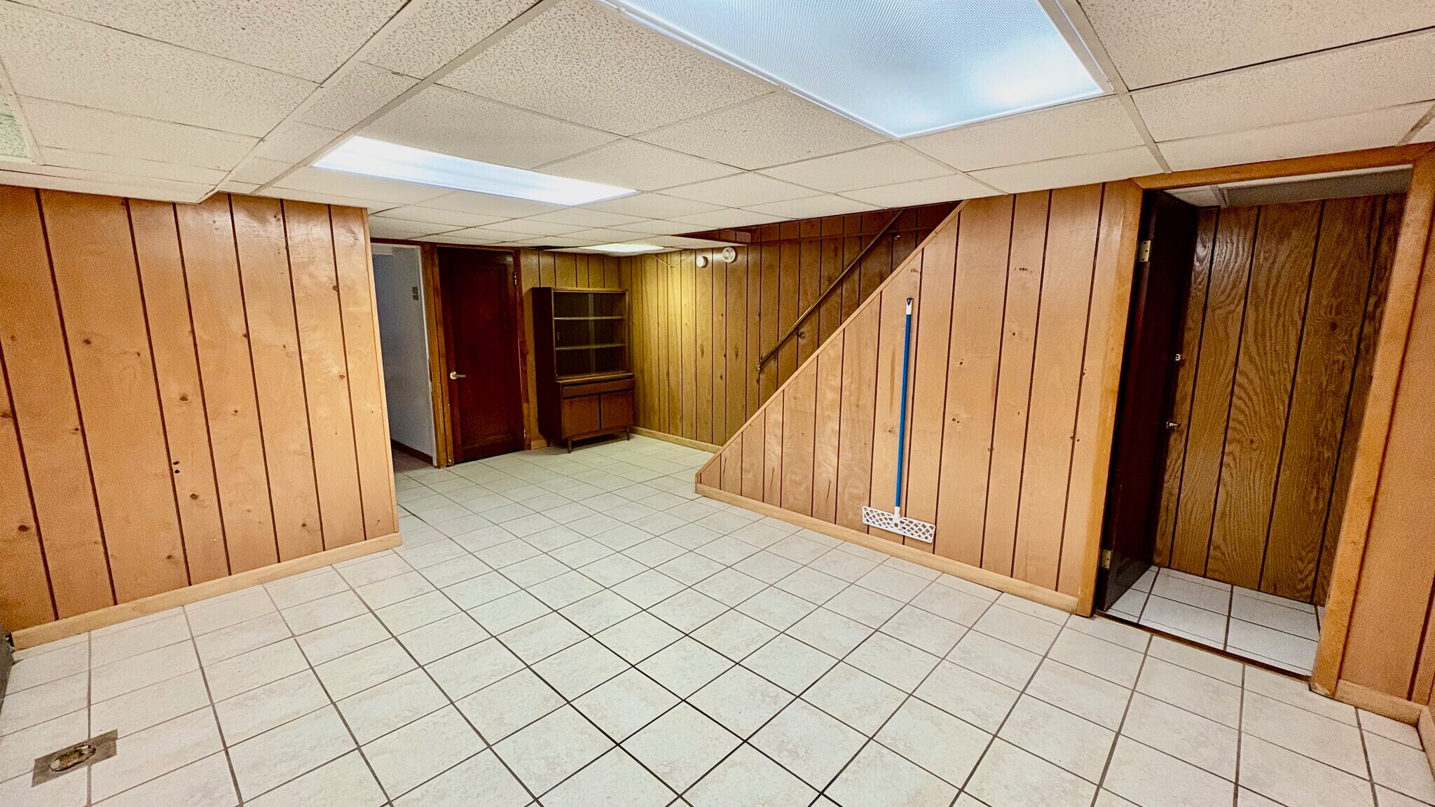Building Photo - 6345 Morrowfield Ave